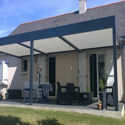 Modern design power coated motorised pergola with adjustable aluminum louvers