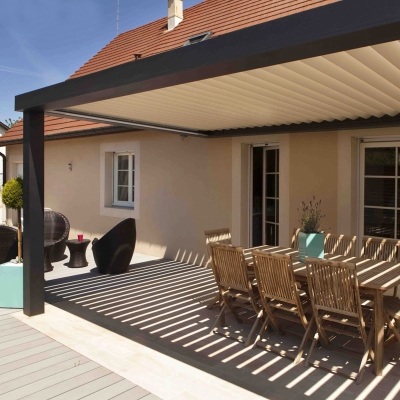 Modern garden waterproof bioclimatica aluminium profile pergolas with LED lights