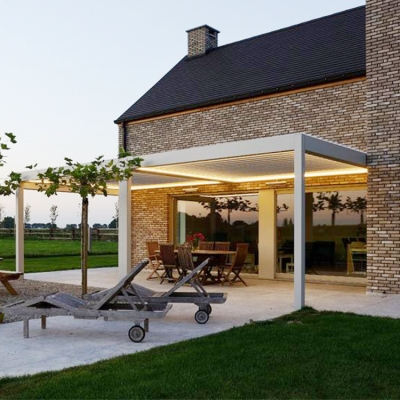 Extruded aluminum alloy 3x3m motorized rainproof metal pergola for terrace