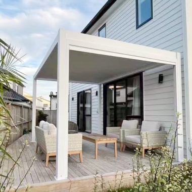 Patio Motorized Louver Roof Pergola Aluminium Roof For Outdoor Small Garden House
