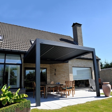 Oem/Odm Manual or Motorized Waterproof Aluminium Pergola