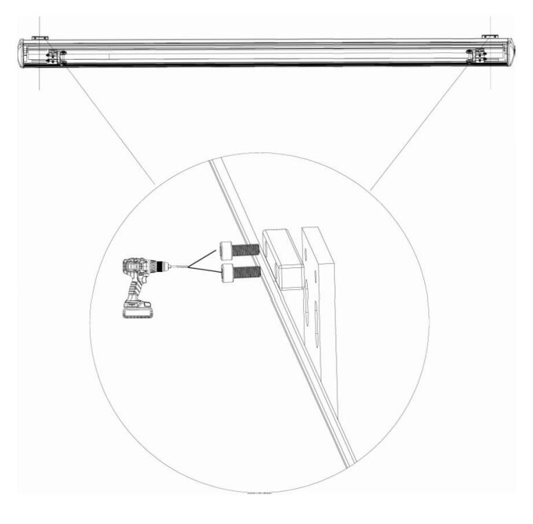 Full cassette retractable awning