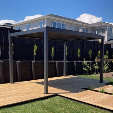 Modern Professional Motorised Rotating Louvres pergola Roof Covers With Rain Sensor